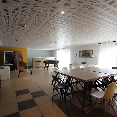 Suiteasy Thales Appart hôtel
