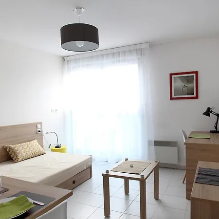 Hotel apartamentowy Suiteasy Thales Tuluza